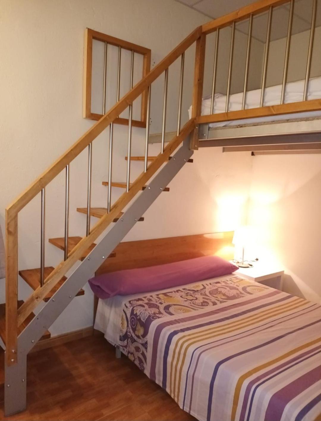 Comodo Apartamento Deltebre Esterno foto