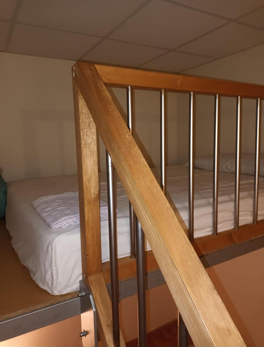 Comodo Apartamento Deltebre Esterno foto